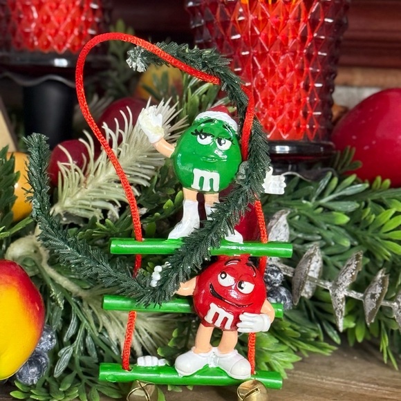 1990’s M&M's Green and Red Christmas Ornament - Picture 3 of 8